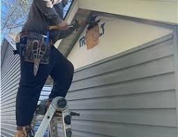 Best Fascia and Soffit Installation  in Gardner, KS